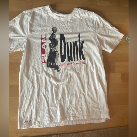Air Jordan Nike tshirt - Picture 1 of 1